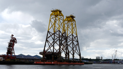 offshore windmill construction